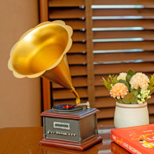 BOH Vintage Gramophone Table Decor